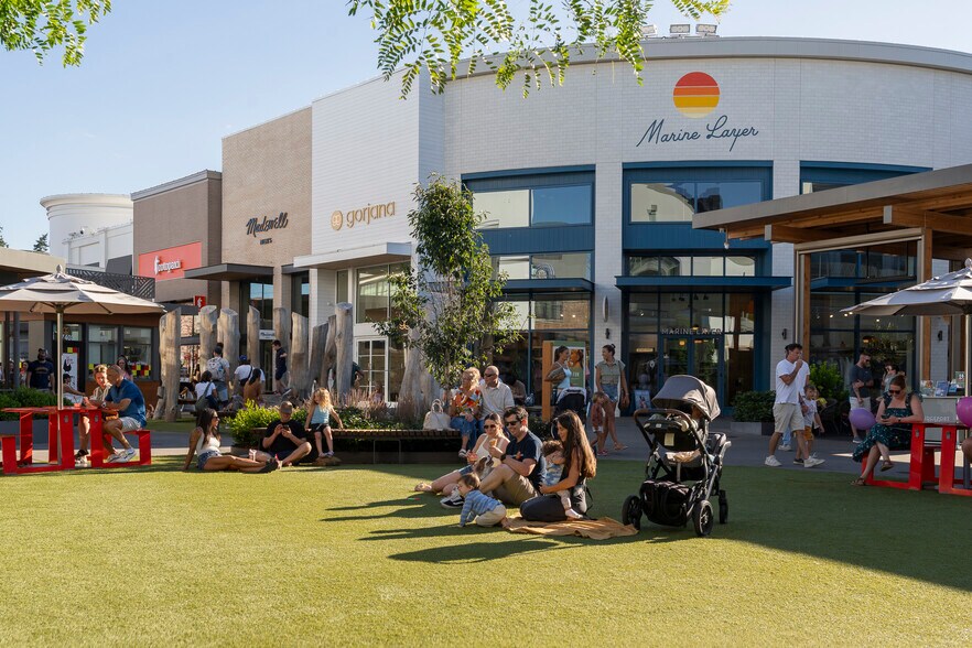 More Photos Of 7227-7393 SW Bridgeport Rd, Portland Unknown For Lease