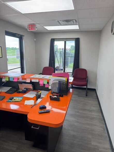 More Photos Of 2851 Business Pl SE, Massillon Self Storage For Sale