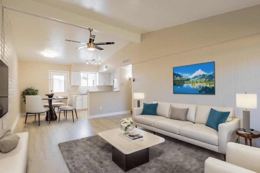 More Photos Of 2620 N 40th St, Phoenix Apartments For Sale