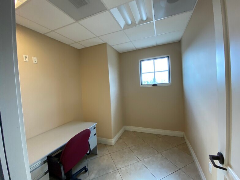 More Photos Of 2754 Imperial Ave, San Diego Medical For Sale