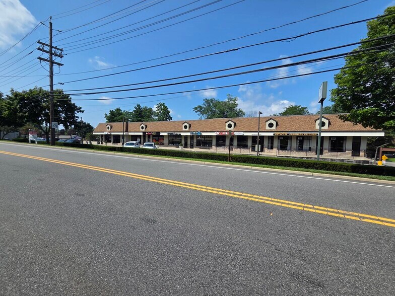 More Photos Of 321 Broadway, Hillsdale Freestanding For Lease
