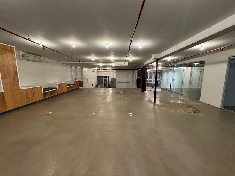 More Photos Of 346 Grand St, Brooklyn Apartments For Lease