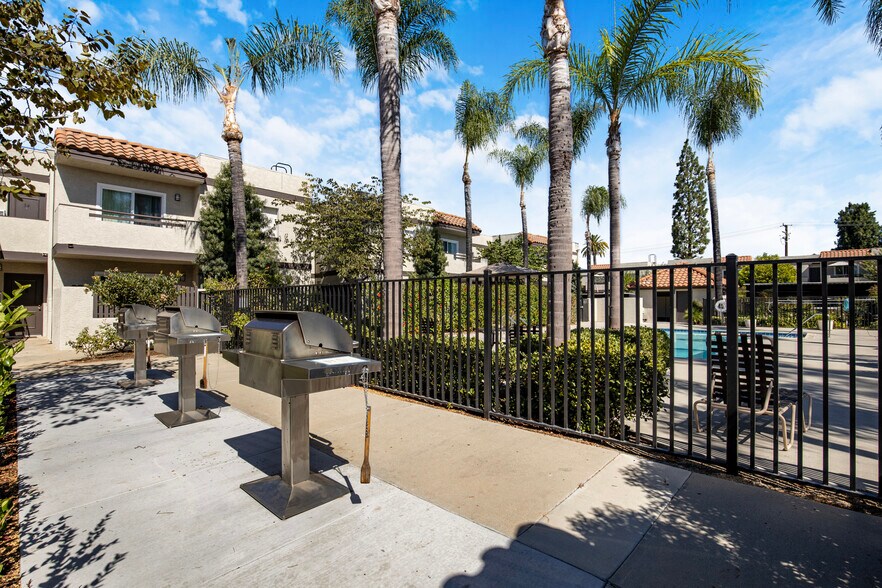 More Photos Of 19550 E Cienega Ave, Covina Apartments For Sale