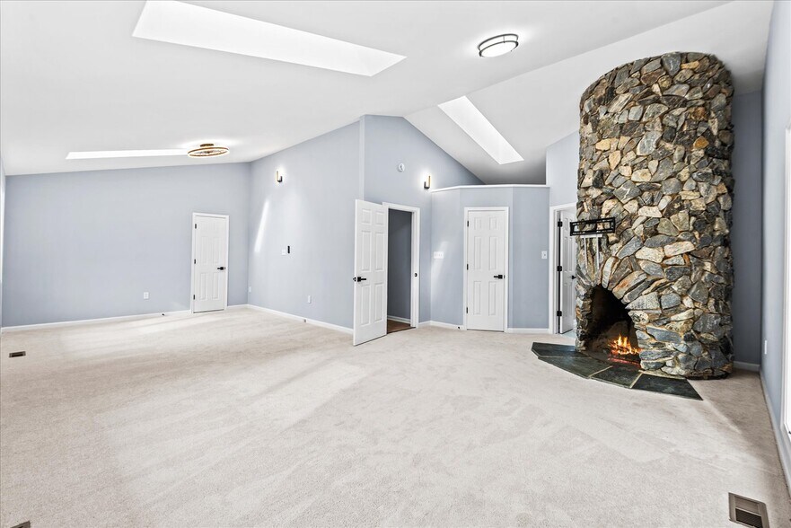 More Photos Of 7621 River Rd, Fredericksburg Specialty For Sale