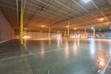 More Photos Of 6677 Beatrice Dr, Kalamazoo Distribution For Lease