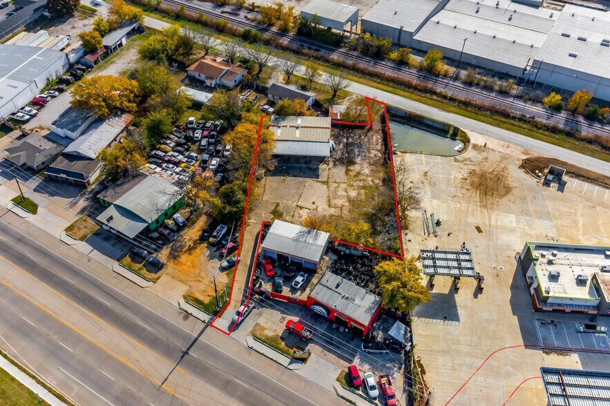 More Photos Of 4140 Mansfield Hwy, Forest Hill Warehouse For Sale