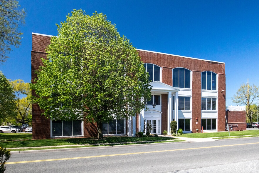 More Photos Of 601 Franklin Ave, Garden City Medical For Lease