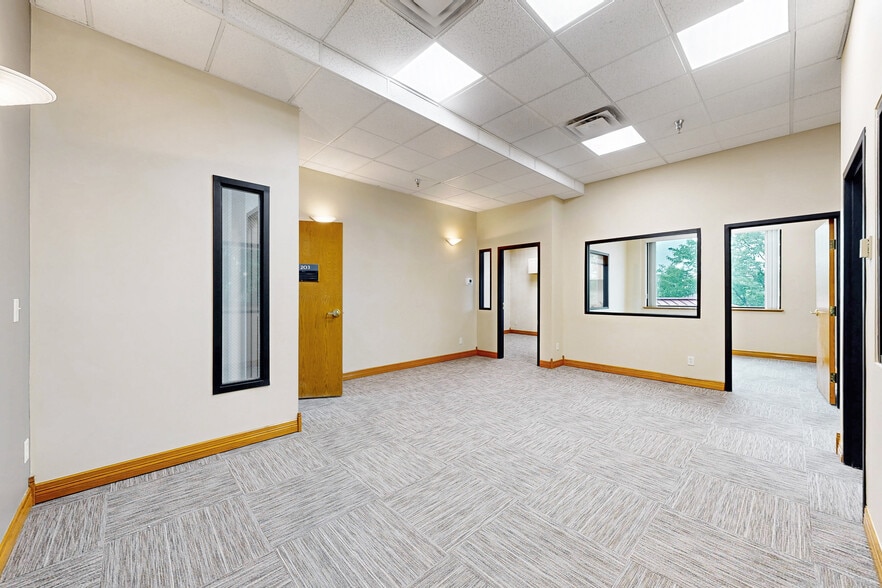 More Photos Of 181 W Boardwalk Dr, Fort Collins Office For Sale