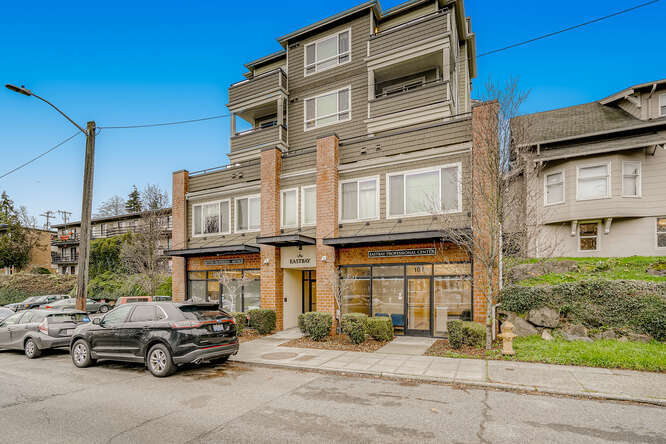 More Photos Of 3232 15th Ave W, Seattle Apartments For Sale