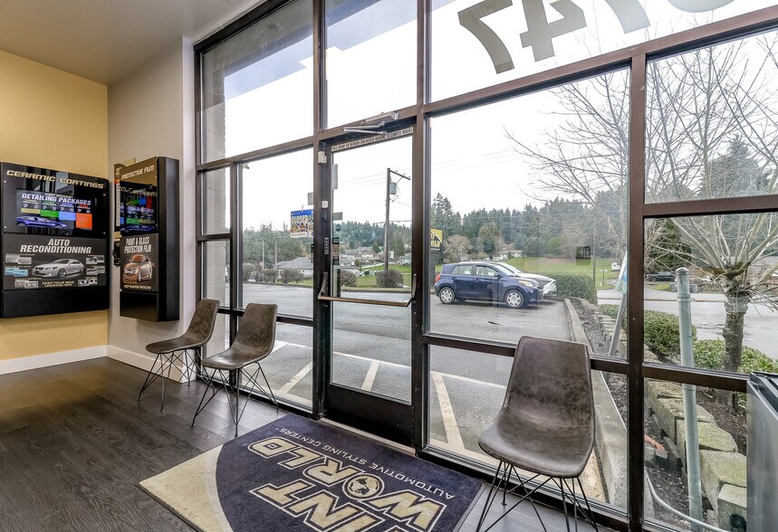 More Photos Of 6747 State Hwy 303 NE, Bremerton Auto Repair For Sale