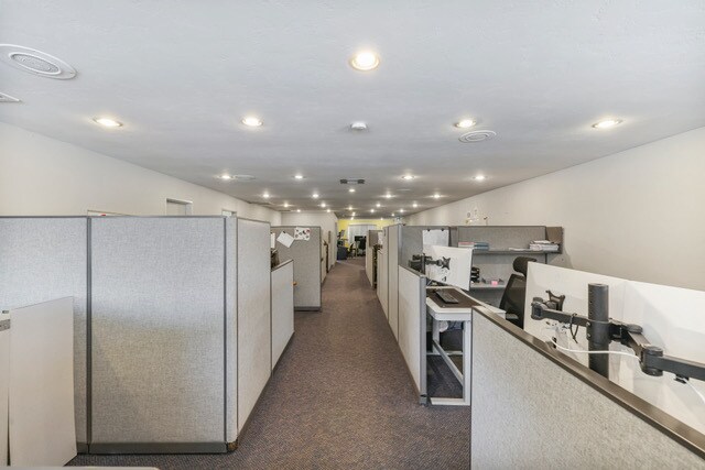 More Photos Of 9240 Limonite Ave, Jurupa Valley Office For Sale