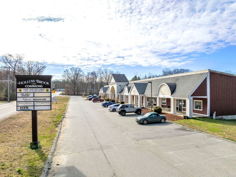 More Photos Of 39 Nott Hwy, Ashford Storefront For Sale