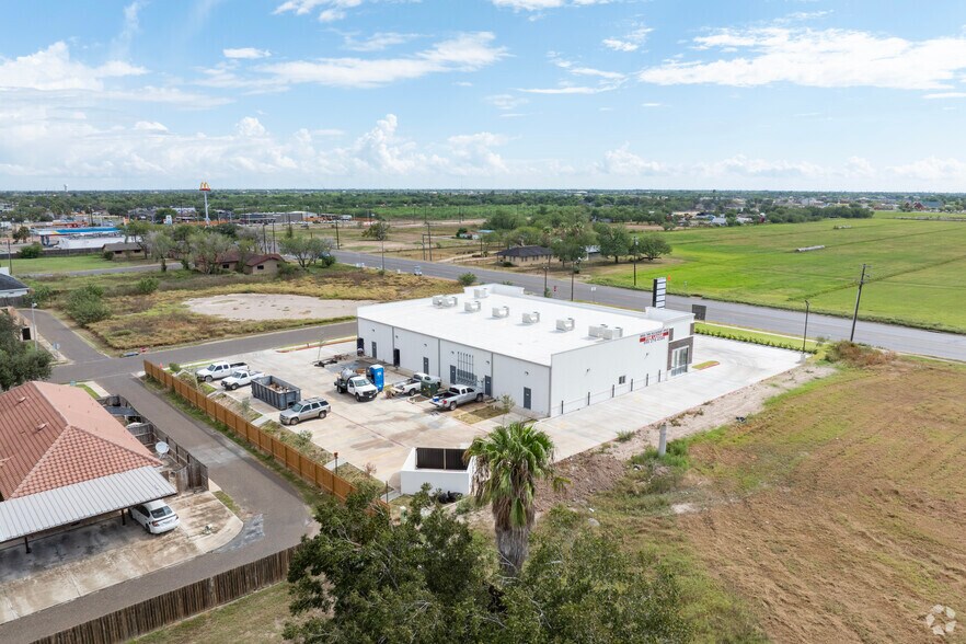 More Photos Of 3306 Raul Longoria Rd, San Juan Restaurant For Lease