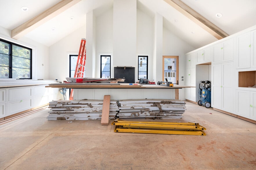 More Photos Of 26995 Reel Ln, Shell Knob Hotel For Sale