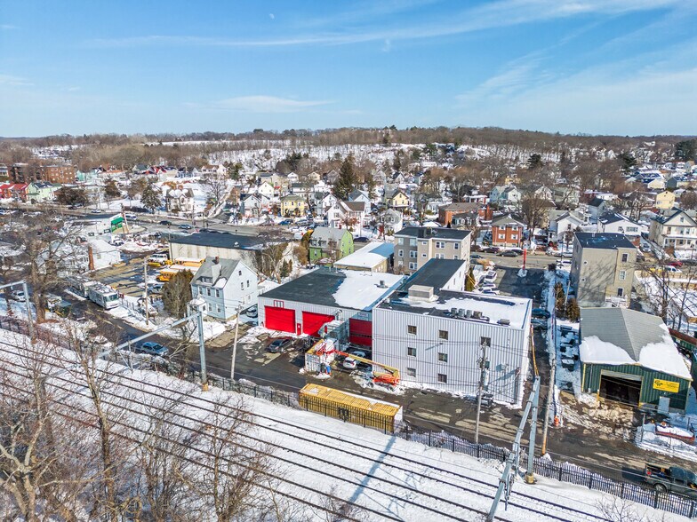 More Photos Of 204 Providence St, Hyde Park Industrial For Lease