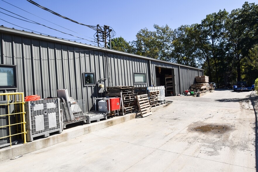 More Photos Of 1500 E 42nd St, Chattanooga Industrial For Sale