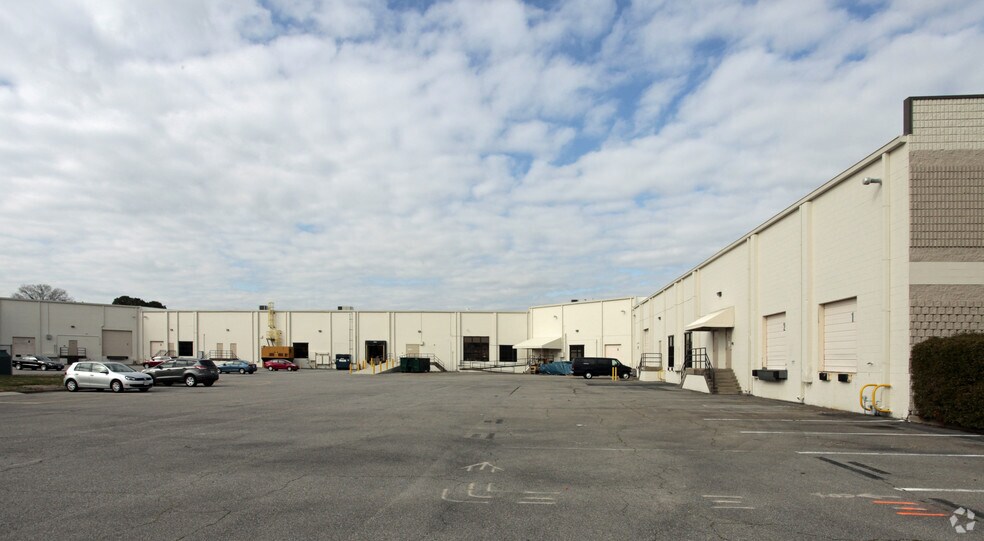 More Photos Of 1801 Sara Dr, Chesapeake Research And Development For Lease