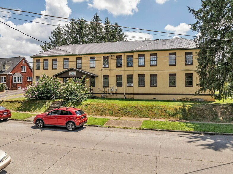 More Photos Of , Elizabethton Multifamily For Sale