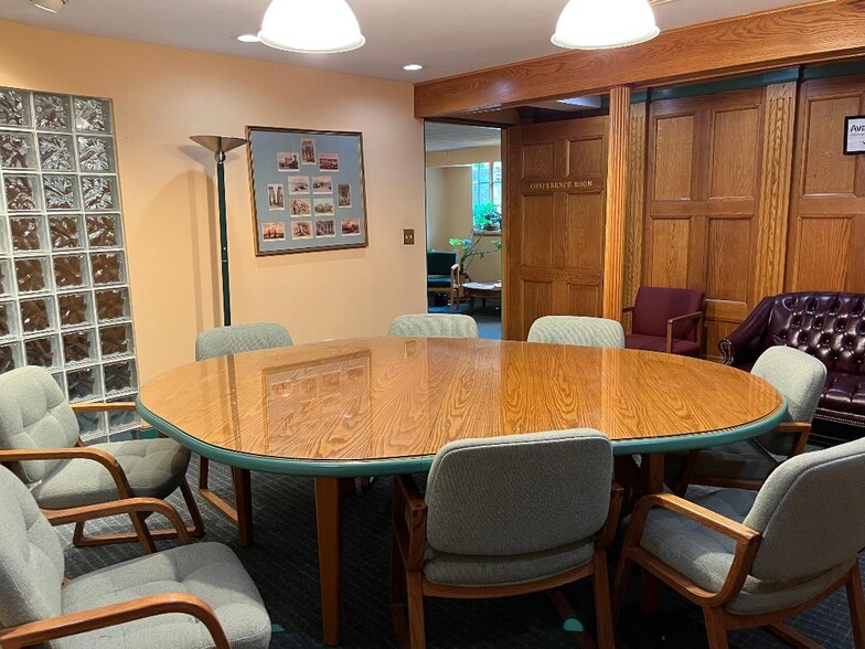 More Photos Of 294 Pleasant St, Stoughton Office For Sale