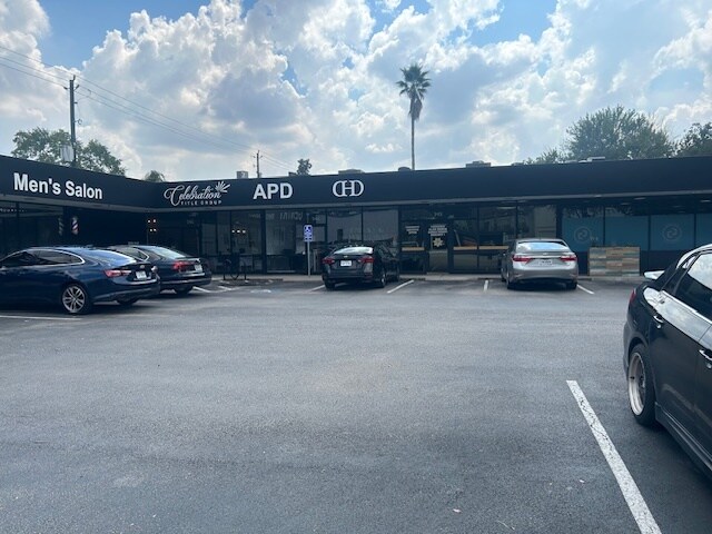 More Photos Of 940 Heights Blvd, Houston Unknown For Lease