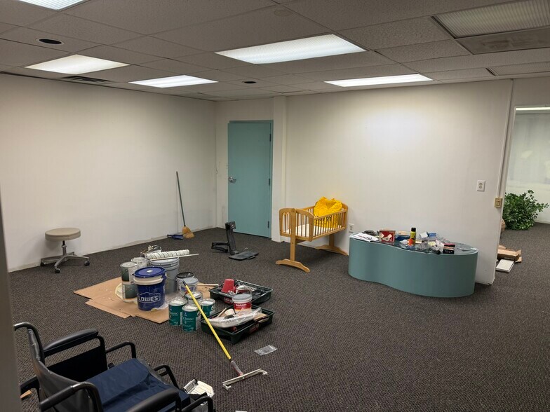 More Photos Of 2 Chelsea Pl, Clifton Park Medical For Lease