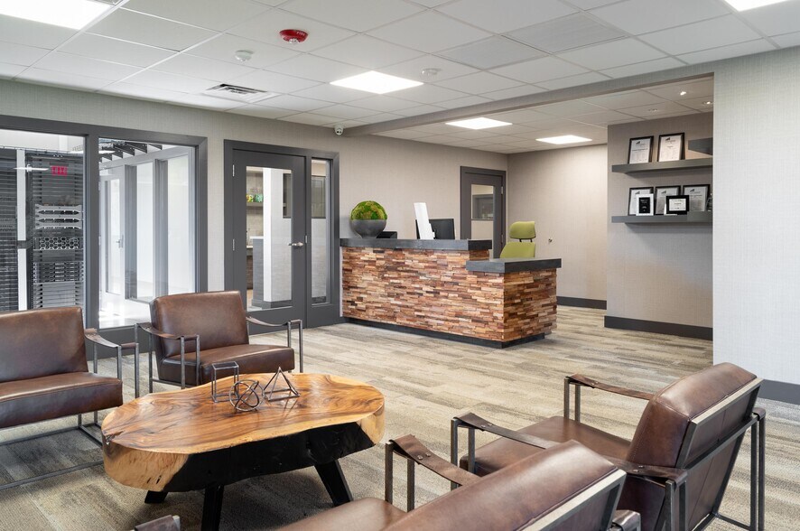 More Photos Of 475 N Weaber St, Annville Office For Lease