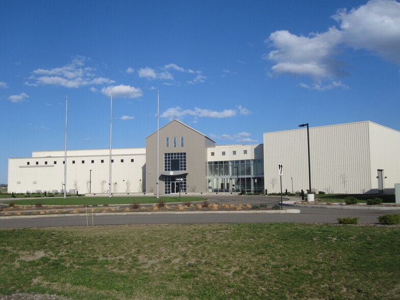 Primary Photo Of 17 Aviation Dr, Horseheads Warehouse For Sale