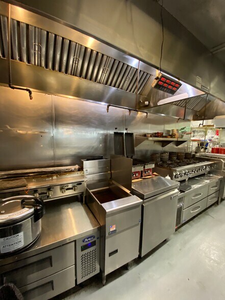 More Photos Of 750 S Grand Ave, Los Angeles Apartments For Lease