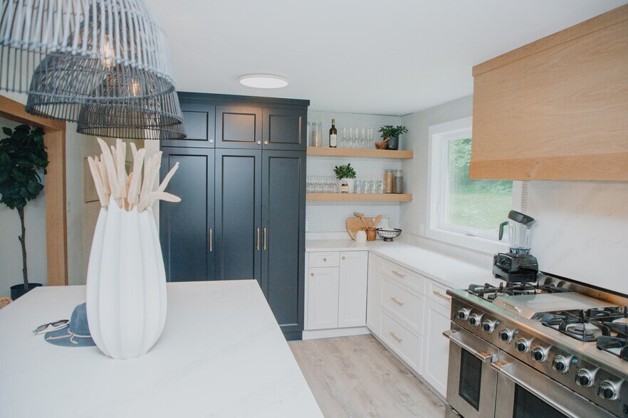 More Photos Of 551 Little Rideau Lake Rd, Portland Lodge Meeting Hall For Sale