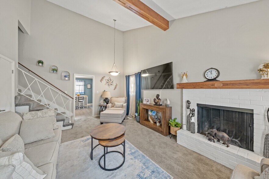 More Photos Of 1707 E 97th St, Kansas City Apartments For Sale