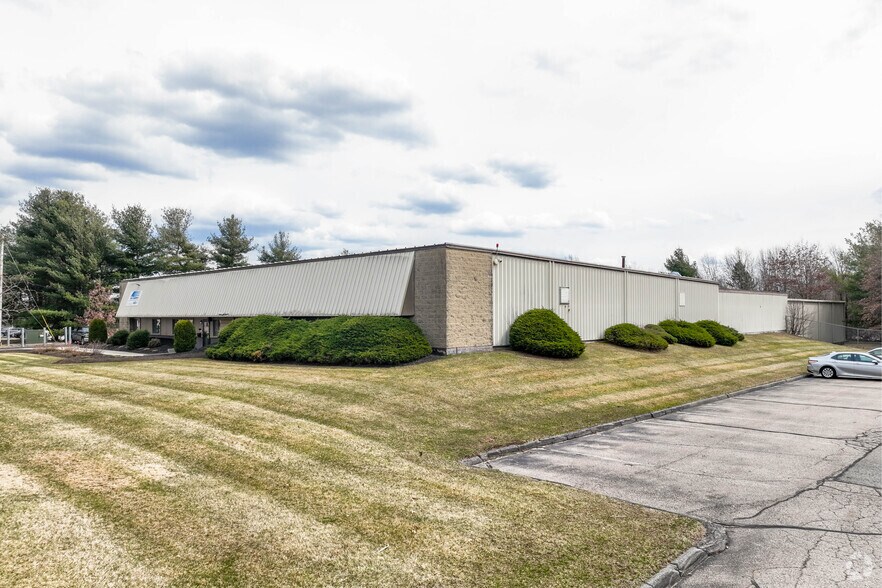 More Photos Of 6 Norfolk Ave, Easton Warehouse For Lease