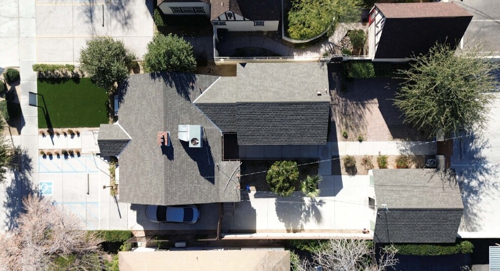 More Photos Of 608 S 7th St, Las Vegas Office For Sale