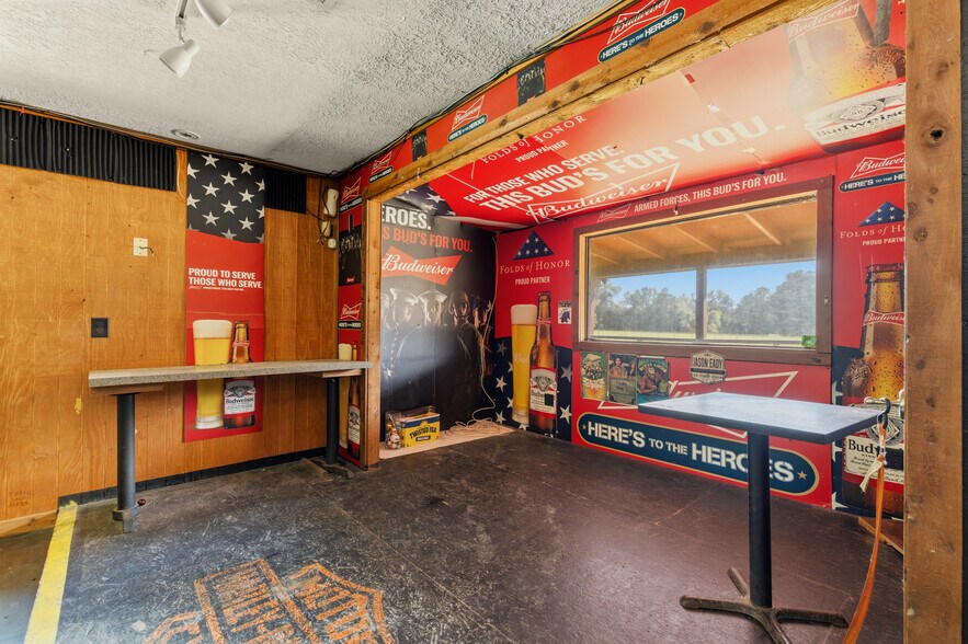 More Photos Of 11310 FM 1725 Rd, Cleveland Restaurant For Sale