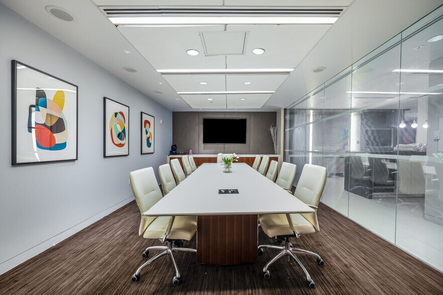 More Photos Of 1140 Avenue of the Americas, New York Coworking Space