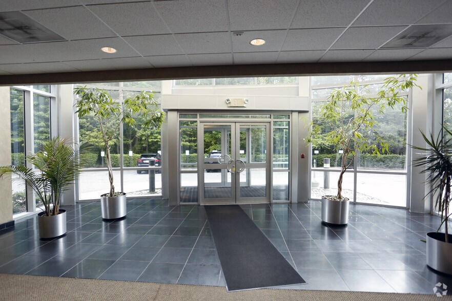 More Photos Of 3759 Us Highway 1 S, Monmouth Junction Office For Lease