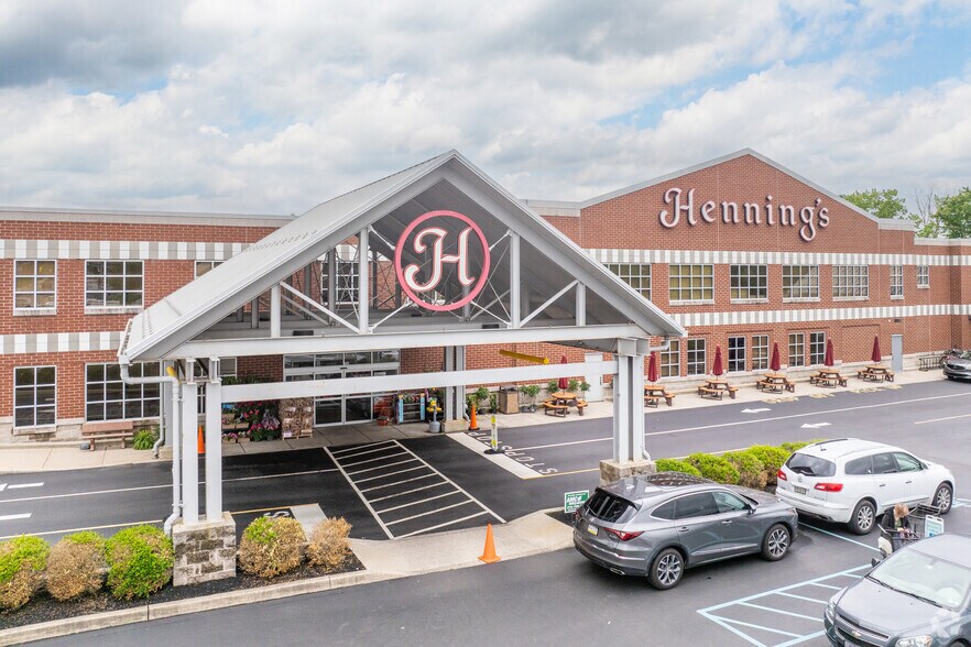 More Photos Of 270 Main St, Harleysville Unknown For Lease