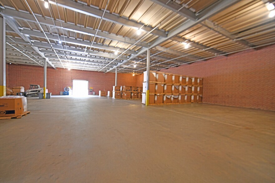 More Photos Of 4730 Ninety Six Hwy, Ninety Six Distribution For Sale