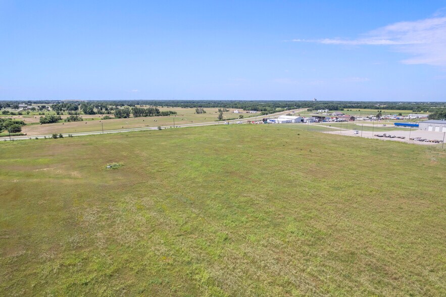 More Photos Of Waverly & Business U S 60, Ponca City Land For Sale