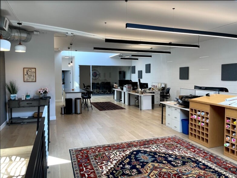 More Photos Of 260 Shipley St, San Francisco Warehouse For Sale