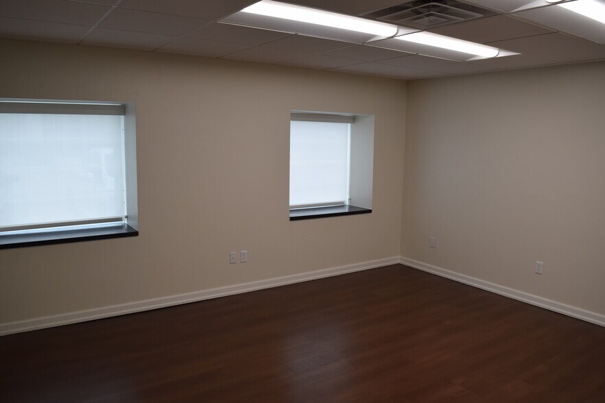 More Photos Of 318 NW 13th St, Oklahoma City Office For Lease
