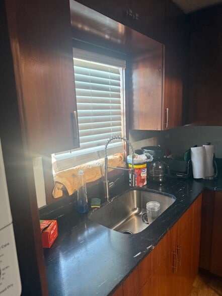 More Photos Of 136 Butler Ln, Hot Springs General Retail For Sale