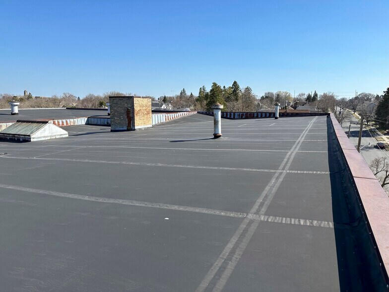 More Photos Of 1133 S 16th St, Manitowoc Warehouse For Sale