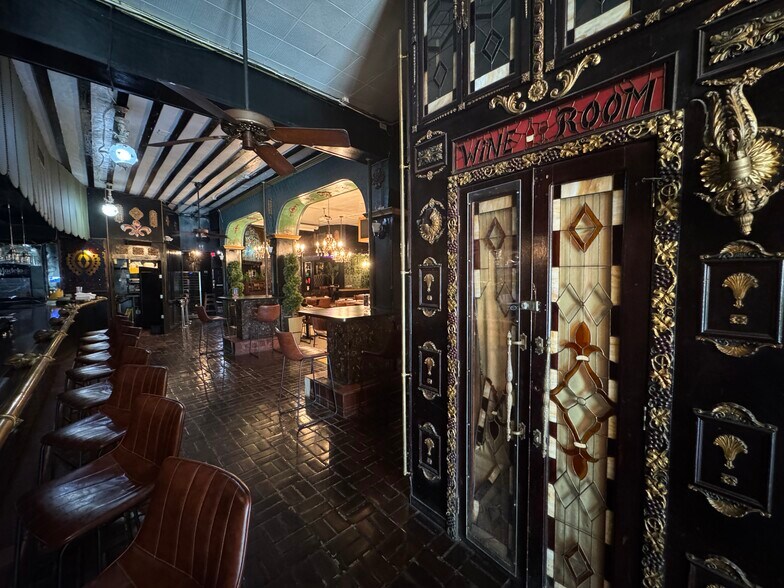 More Photos Of 219 N 21st Ave, Hollywood Storefront Retail Office For Lease