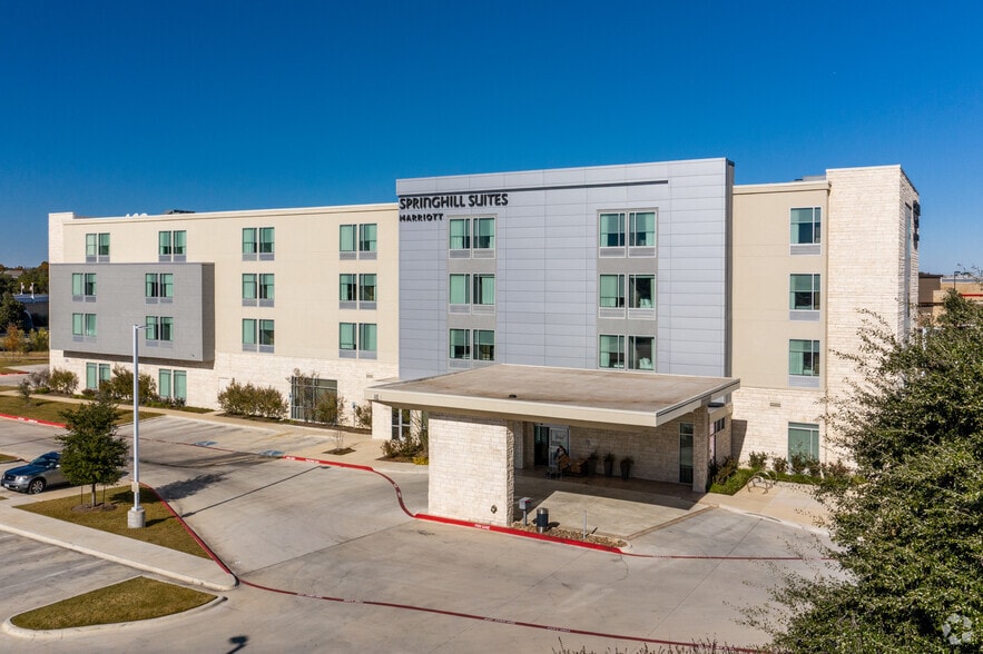 More Photos Of 1110 Discovery Blvd, Cedar Park Hotel For Sale