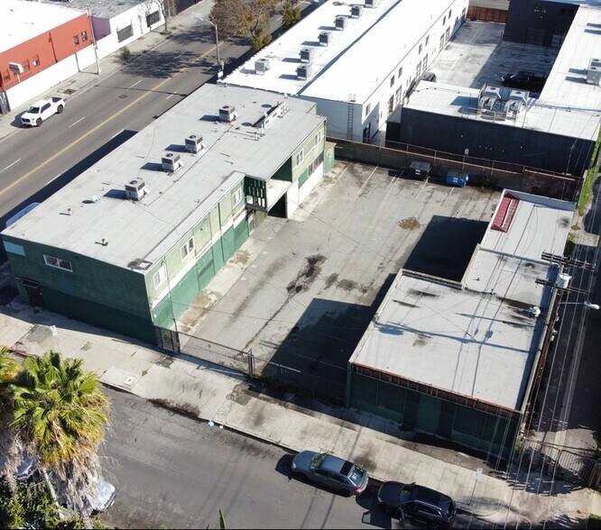 More Photos Of 3318 W Jefferson Blvd, Los Angeles Storefront Retail Residential For Sale