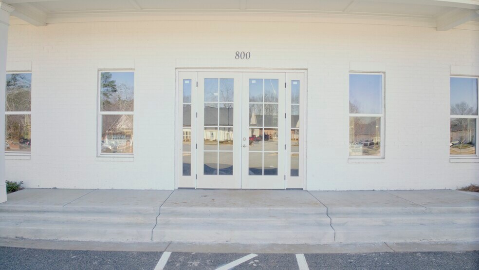 More Photos Of 2053 Experiment Station Rd, Watkinsville Office For Sale