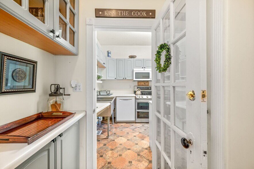 More Photos Of 89 Cedar St, Saint Augustine Hotel For Sale