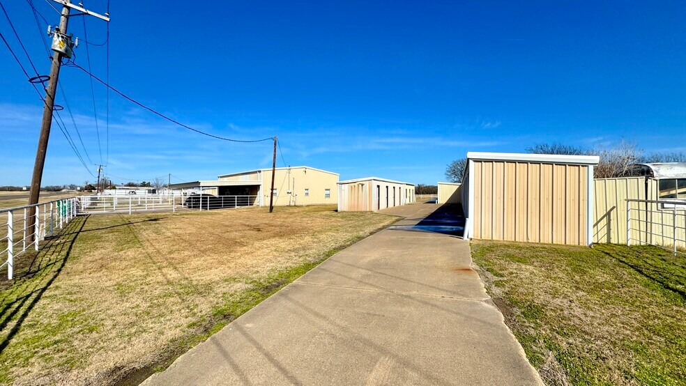 More Photos Of 36908 State Highway 64, Wills Point Multifamily For Sale