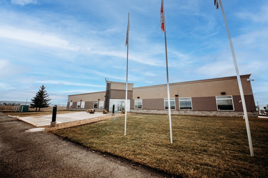 Primary Photo Of 37 Vic Turner Airport Rd, Dawson Creek Office For Sale