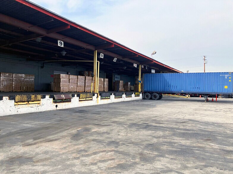 More Photos Of 4615 Alcoa Ave, Vernon Manufacturing For Lease